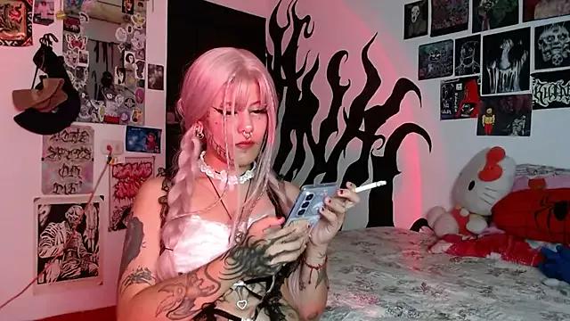 Check out our webcam shows gallery and message on a personal level with our sweet squirt cams hosts, showing off their natural physiques and sex toys.