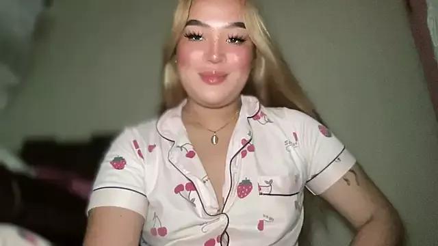 MistressOf_Americaxxx from StripChat is Freechat