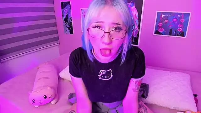 Check out our webcam shows gallery and message on a personal level with our sweet squirt cams hosts, showing off their natural physiques and sex toys.