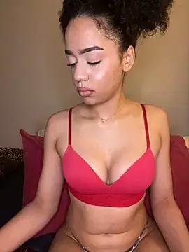 Photos of mixedbabygigi from StripChat is Freechat