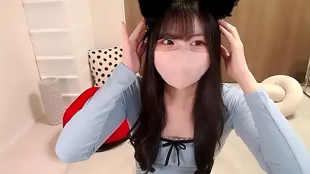 moka-neko model from StripChat