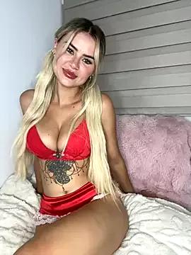 MollyLovexo from StripChat is Freechat