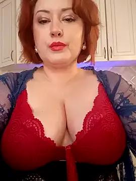 mom4you from StripChat