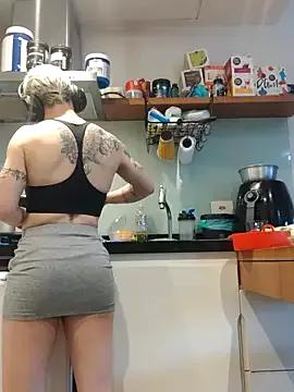 Check out our webcam shows gallery and message on a personal level with our sweet squirt cams hosts, showing off their natural physiques and sex toys.