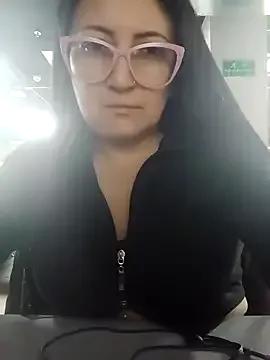Monserratizzy from StripChat is Freechat