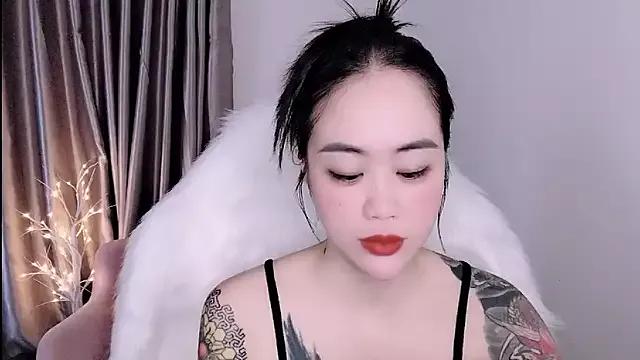 Moonstone77 from StripChat is Freechat