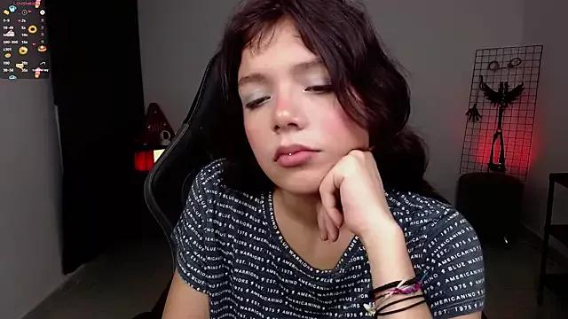Morgan-Star from StripChat is Freechat