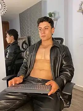 Check out our webcam shows gallery and message on a personal level with our sweet squirt cams hosts, showing off their natural physiques and sex toys.