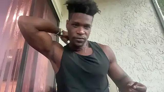 MrDaddyBlackNi9e from StripChat is Freechat
