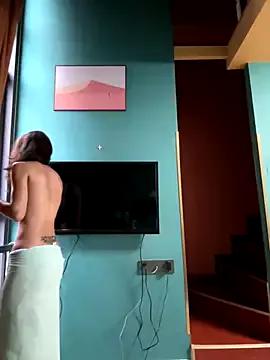 muxin_love from StripChat is Freechat