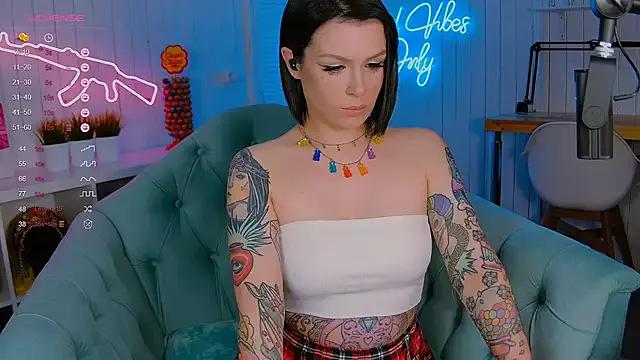 Check out our webcam shows gallery and message on a personal level with our sweet squirt cams hosts, showing off their natural physiques and sex toys.