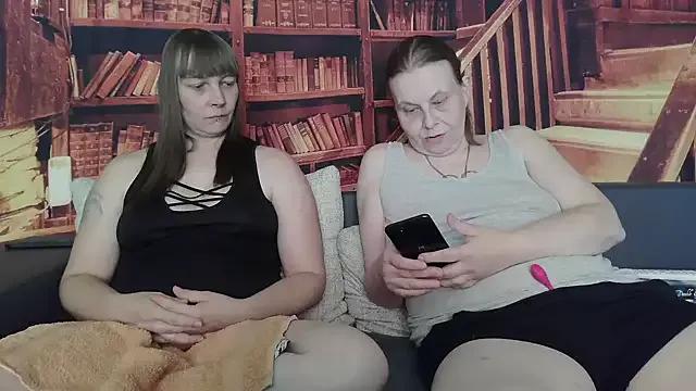 mysterious_daydreamer from StripChat is Freechat