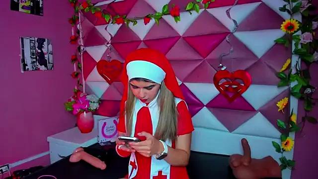 NahomiConnor_ from StripChat is Freechat