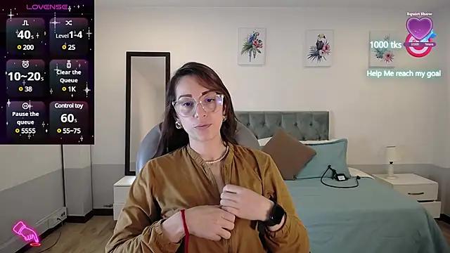 Check out our webcam shows gallery and message on a personal level with our sweet squirt cams hosts, showing off their natural physiques and sex toys.