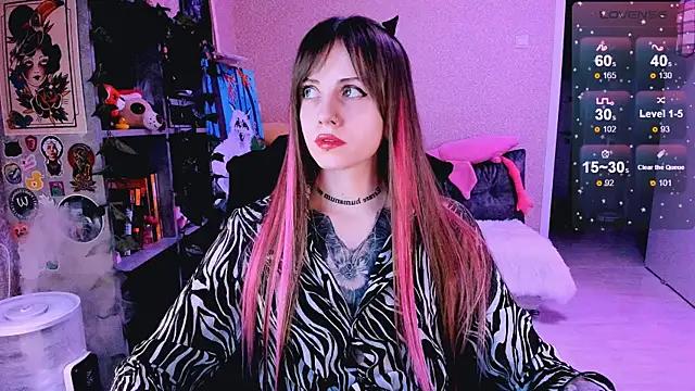 Check out our webcam shows gallery and message on a personal level with our sweet squirt cams hosts, showing off their natural physiques and sex toys.