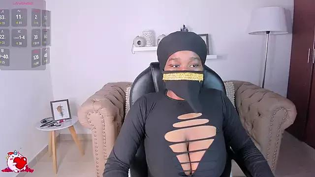 naomi_hana from StripChat is Freechat