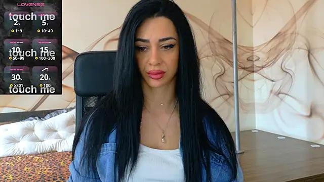 Check out our webcam shows gallery and message on a personal level with our sweet squirt cams hosts, showing off their natural physiques and sex toys.