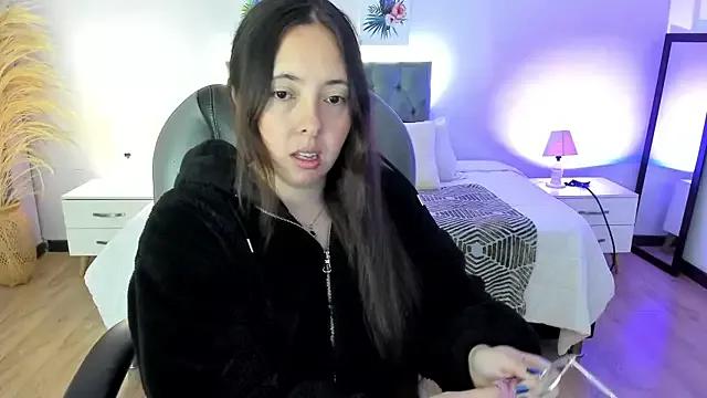Check out our webcam shows gallery and message on a personal level with our sweet squirt cams hosts, showing off their natural physiques and sex toys.