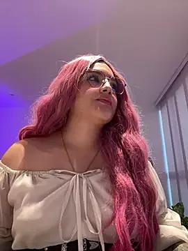 NatalieRaven from StripChat is Freechat