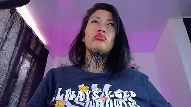 Check out our webcam shows gallery and message on a personal level with our sweet squirt cams hosts, showing off their natural physiques and sex toys.