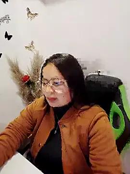 Natasha_leon_ from StripChat is Freechat