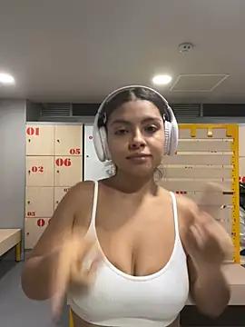 Check out our webcam shows gallery and message on a personal level with our sweet squirt cams hosts, showing off their natural physiques and sex toys.