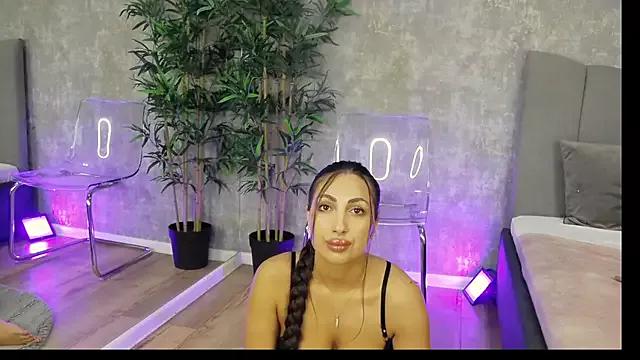 Check out our webcam shows gallery and message on a personal level with our sweet squirt cams hosts, showing off their natural physiques and sex toys.