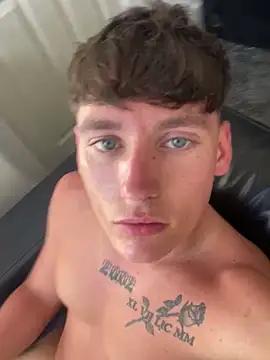 naughtyboy0124 from StripChat is Freechat