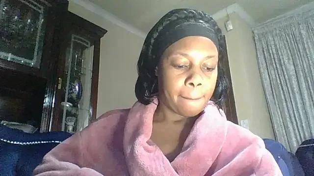 NAUGHTYSHALOTXX from StripChat is Freechat