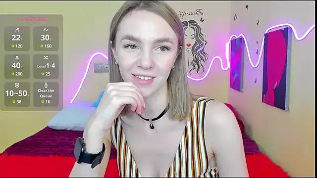 NessaDiazz from StripChat is Freechat