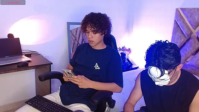 Check out our webcam shows gallery and message on a personal level with our sweet squirt cams hosts, showing off their natural physiques and sex toys.