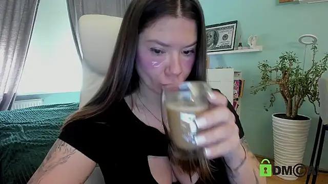 Check out our webcam shows gallery and message on a personal level with our sweet squirt cams hosts, showing off their natural physiques and sex toys.