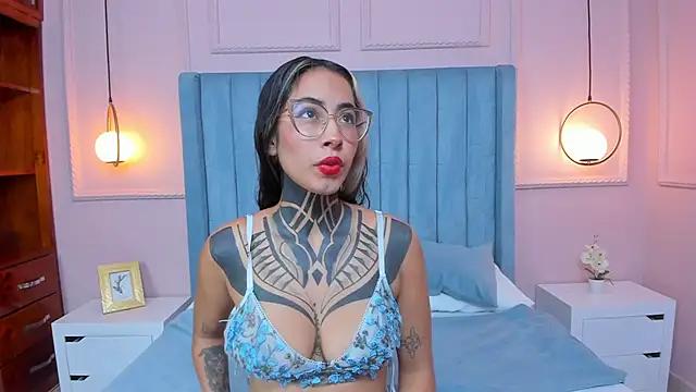 Check out our webcam shows gallery and message on a personal level with our sweet squirt cams hosts, showing off their natural physiques and sex toys.