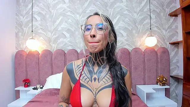 Check out our webcam shows gallery and message on a personal level with our sweet squirt cams hosts, showing off their natural physiques and sex toys.