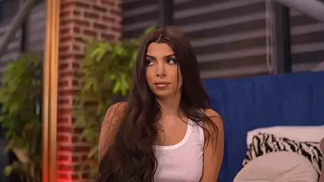 Check out our webcam shows gallery and message on a personal level with our sweet squirt cams hosts, showing off their natural physiques and sex toys.