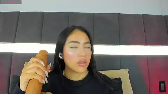 Check out our webcam shows gallery and message on a personal level with our sweet squirt cams hosts, showing off their natural physiques and sex toys.