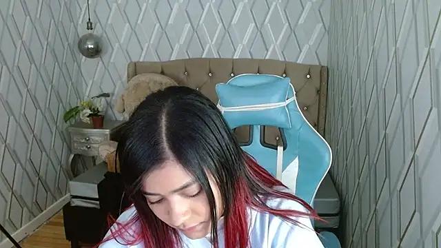 Check out our webcam shows gallery and message on a personal level with our sweet squirt cams hosts, showing off their natural physiques and sex toys.