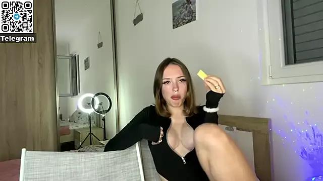 Check out our webcam shows gallery and message on a personal level with our sweet squirt cams hosts, showing off their natural physiques and sex toys.