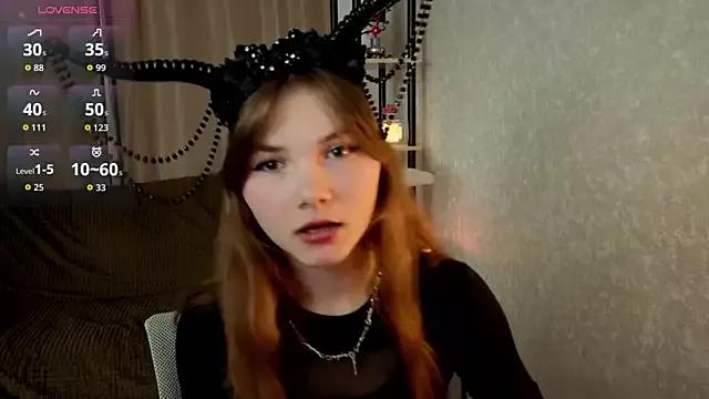 Nika_OMG from StripChat is Freechat