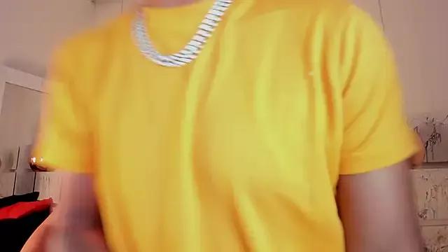 Nikki_and_Mayk from StripChat is Freechat