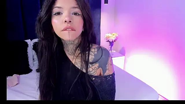 Photos of NinaInk from StripChat is Freechat