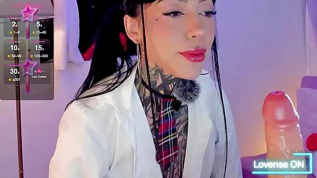 NinaVall from StripChat is Freechat