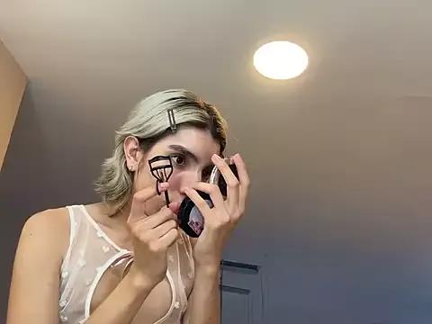Check out our webcam shows gallery and message on a personal level with our sweet squirt cams hosts, showing off their natural physiques and sex toys.