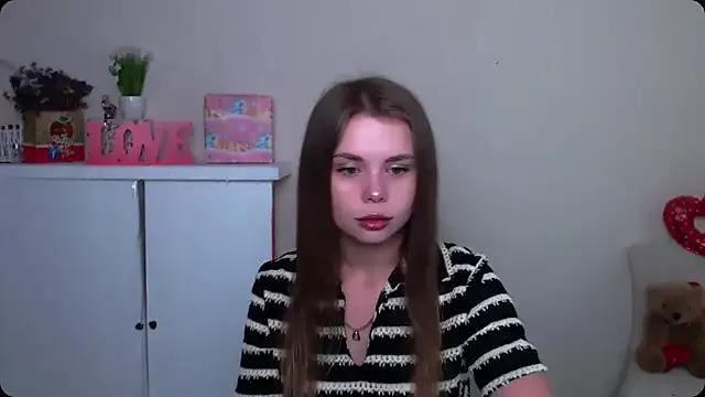 OceanicDawn from StripChat is Freechat