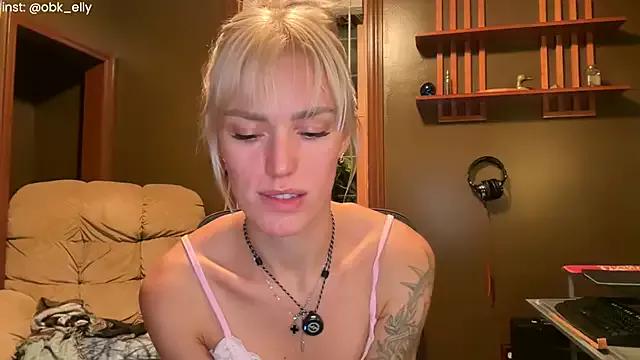 Ohbabykelly from StripChat is Freechat