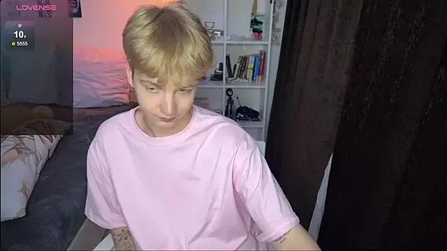 olivertasty from StripChat is Freechat