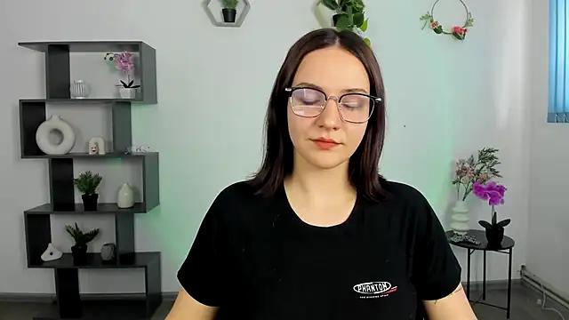 Check out our webcam shows gallery and message on a personal level with our sweet squirt cams hosts, showing off their natural physiques and sex toys.