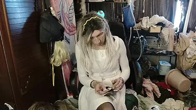 Photos of Ombeline1 from StripChat is Freechat