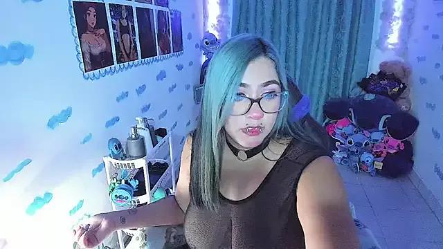 Check out our webcam shows gallery and message on a personal level with our sweet squirt cams hosts, showing off their natural physiques and sex toys.
