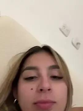 Photos of oriana_zoeee from StripChat is Freechat
